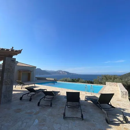 Villa Contemporary With Pool And Sea View Poulithra
